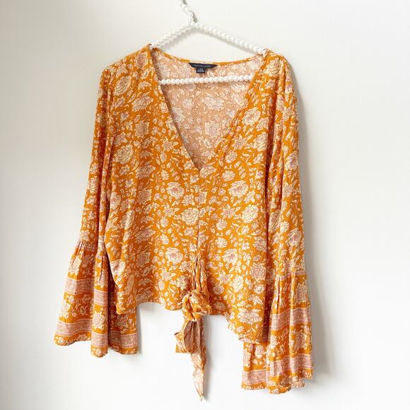 American Eagle Tie Front Boho Blouse Orange Floral Bell Sleeve Size Large - Picture 1 of 7